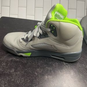 Jordan 5 green bean